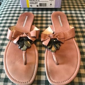 Vera Wang Lavender sandals, size 10